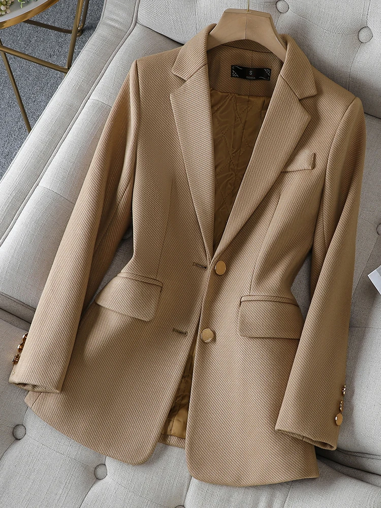 Women Formal Wear With Black Blazer - เสื้อเบลเซอร์แฟชั่นผู้หญิง สีเขียว ดำ คากี แขนยาว สำหรับทำงาน