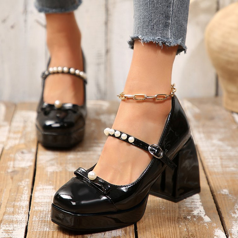 Pump Heel Block - รองเท้าส้นตึกแบบแมรี่เจน แบรนด์หรู ดีไซน์หัวกลม เปิดส้น ประดับโบว์ สายรัดประดับลูกปัด