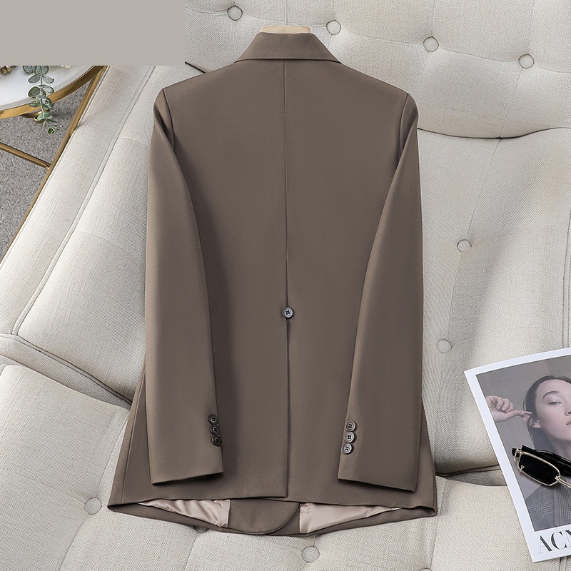 เสื้อเบลเซอร์ผู้หญิงสีน้ำตาลดำ - Women Formal Wear With Black Blazer บทวิจารณ์และราคา