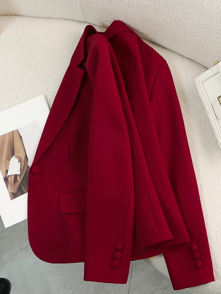 เสื้อเบลเซอร์ผู้หญิง สีแดง เขี - Women Formal Wear With Black Blazer บทวิจารณ์และราคา
