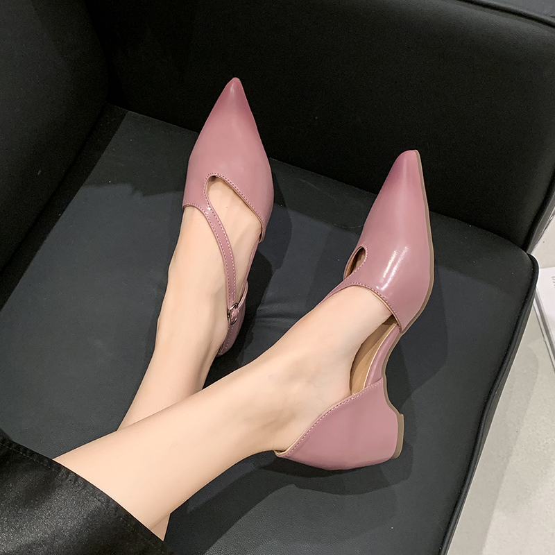 รองเท้าส้นเตี้ยแบบเปิดส้นสไตล์ - Pump Heel Block บทวิจารณ์และราคา
