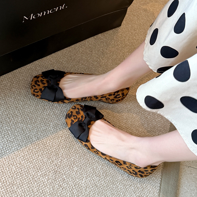 รองเท้าบัลเล่ต์หนังกลับหลากสีส - Formal Women Daily Wear Shoes บทวิจารณ์และราคา