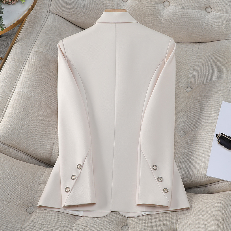 เสื้อเบลเซอร์ผู้หญิงแบบกระดุมส - Women Formal Wear With Black Blazer บทวิจารณ์และราคา