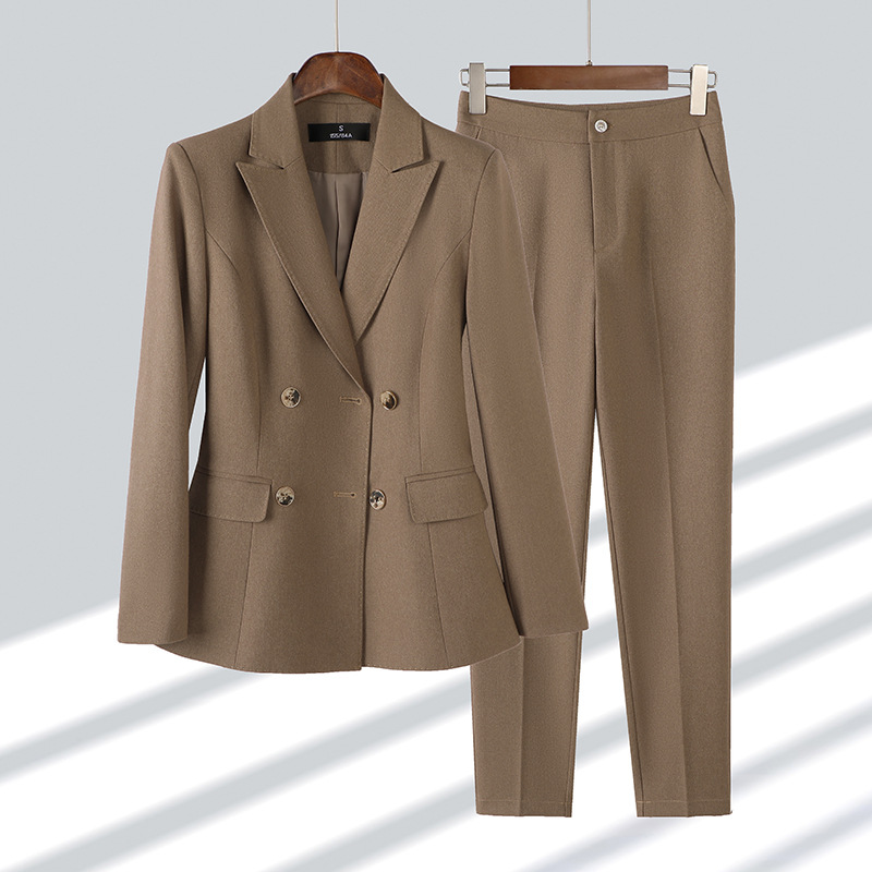 ชุดสูทผู้หญิงแฟชั่น ชุดทำงานสุ - Women Formal Wear With Black Blazer บทวิจารณ์และราคา