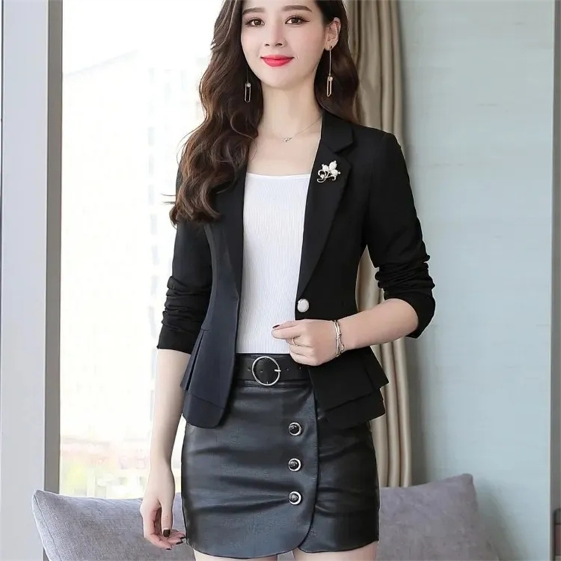 เสื้อโค้ทผู้หญิงสีแดง เขียว เบ - Women Formal Wear With Black Blazer บทวิจารณ์และราคา