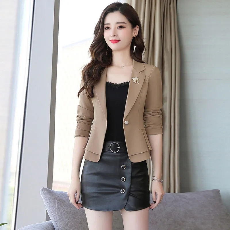 เสื้อโค้ทผู้หญิงสีแดง เขียว เบ - Women Formal Wear With Black Blazer บทวิจารณ์และราคา